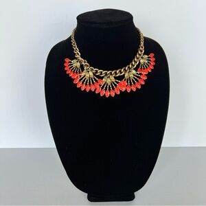 Stella and Dot Coral Cay statement necklace